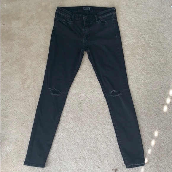 Abercrombie & Fitch Jeans - Picture 1 of 3